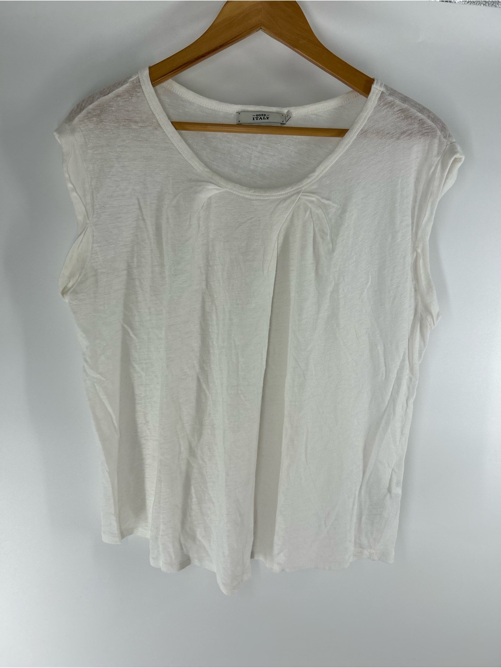 0039 Italy Soft White Linen Pleated Cap-Sleeve Tank Top